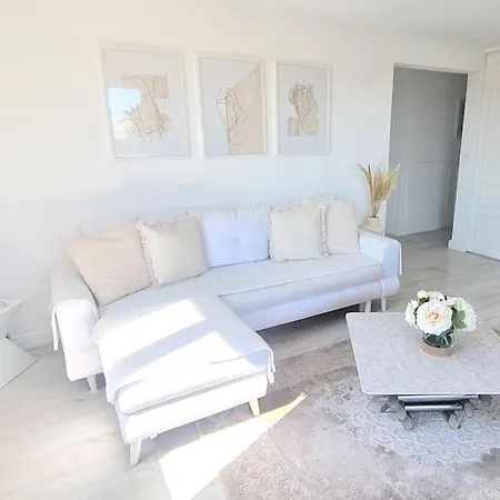 Appartement, Parking, Proche Mer, 2 Terrasses Appartement *